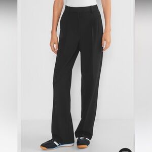 Aritzia Wilfred Effortless Trouser Pant